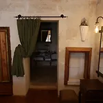 Aja Cappadocia Cave 3* أوروغوبْ