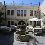 Aja Cappadocia Cave أوروغوبْ