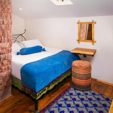 Aja Cappadocia Cave Hotel 3*