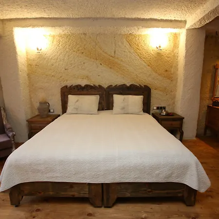 Aja Cappadocia Cave 3*