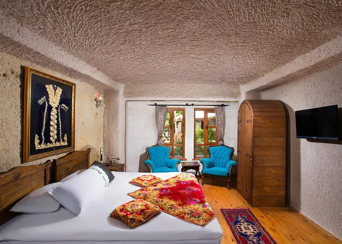 Aja Cappadocia Cave Hotel 3*